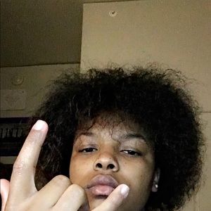 Meet your Posher, Tae